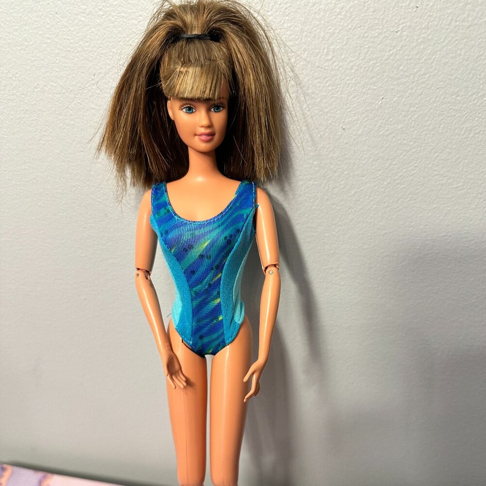 2001 Super Gymnast Teresa